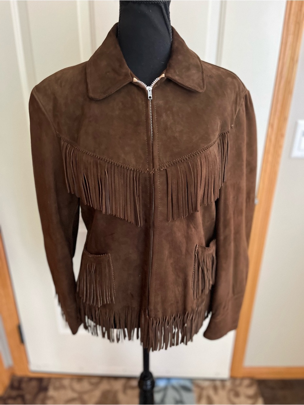 Vintage 70’s Montgomery Ward brown suede fringe western zip front jacket.Size 20